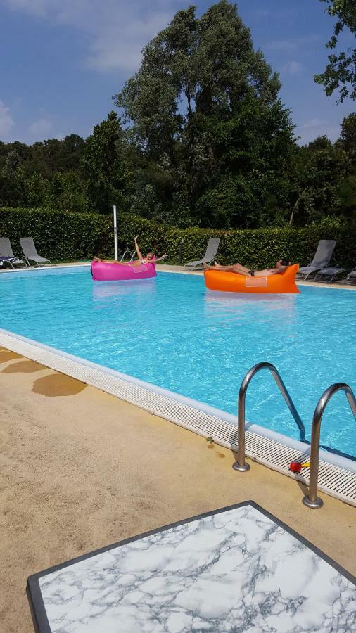 Casale Del Sole Garda Bed & Breakfast มอนซามบาโน ภายนอก รูปภาพ