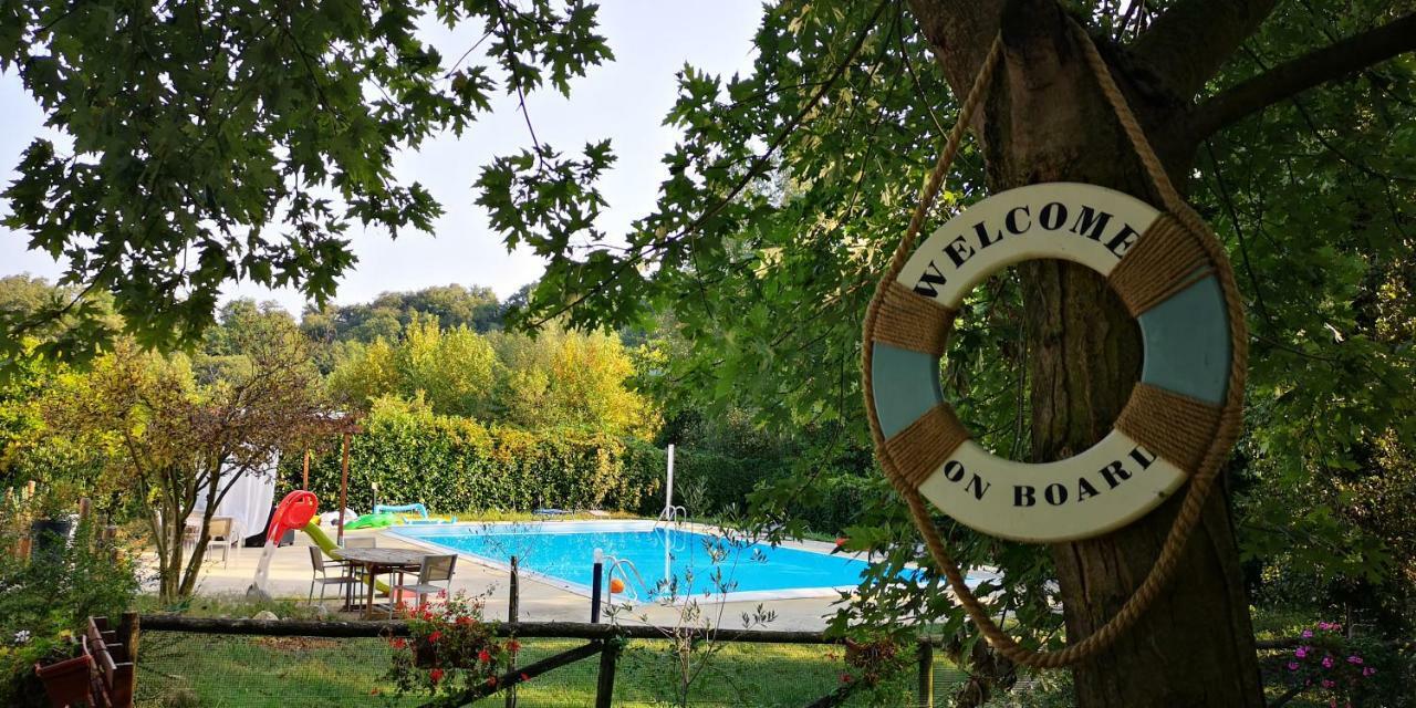 Casale Del Sole Garda Bed & Breakfast มอนซามบาโน ภายนอก รูปภาพ